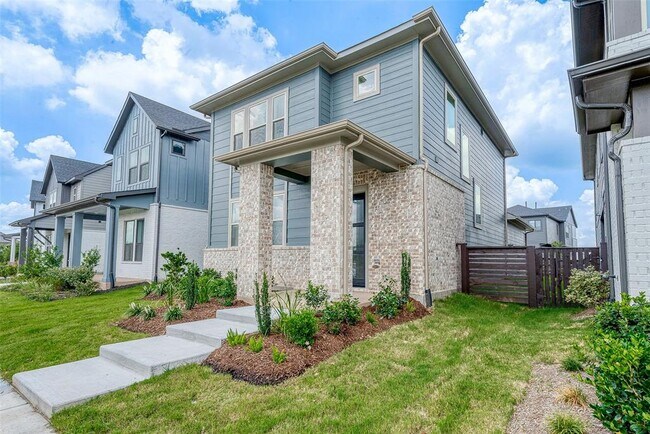 Building Photo - 15123 Parkland Canyon Dr