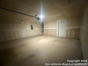 Building Photo - 232 Stevens Summit