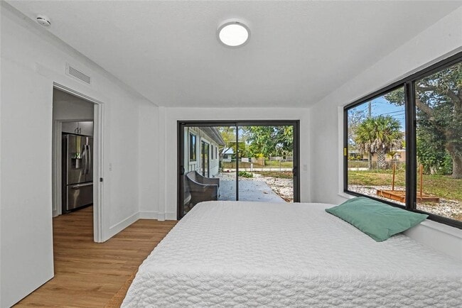 Building Photo - 2239 Worrington St