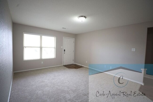 Building Photo - Move in special $800!! Beautiful 3 bed / 2 bath home - Nettleton!!