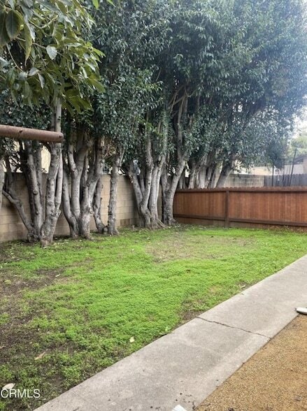 Building Photo - 65 N Joanne Ave