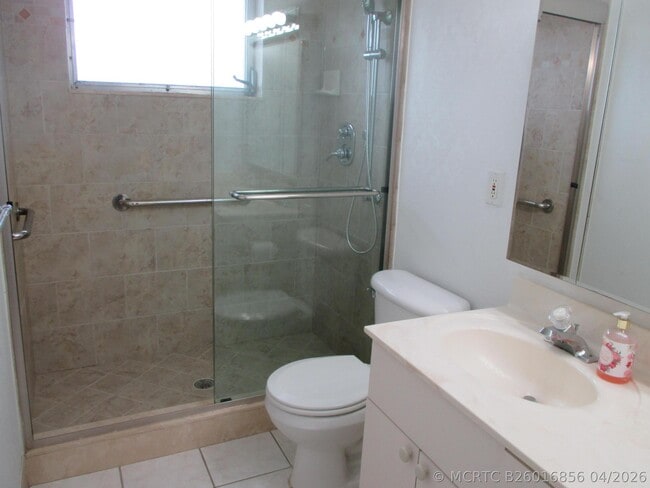 Building Photo - 2951 Ashley Dr W