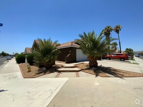 Building Photo - 2BD/2BA HOUSE - Perris, CA