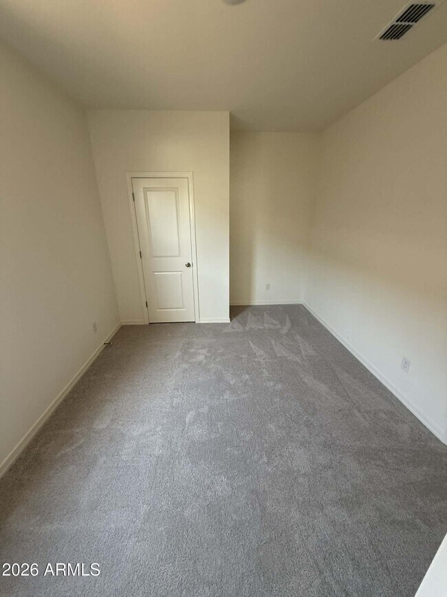 Building Photo - 4342 E Kolin Ln