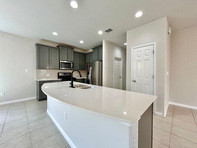 Building Photo - 11909 Mercantile Ln