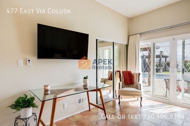 Building Photo - 477 E Vía Colusa