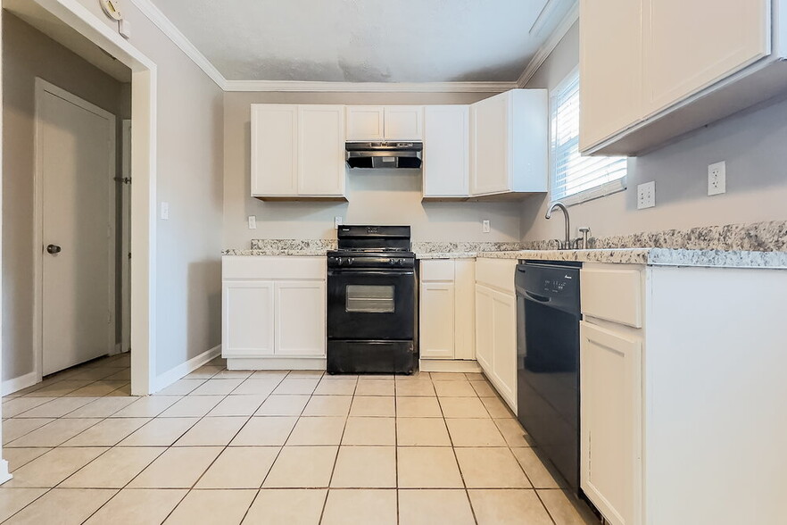 Building Photo - 4952 Millstone Walk