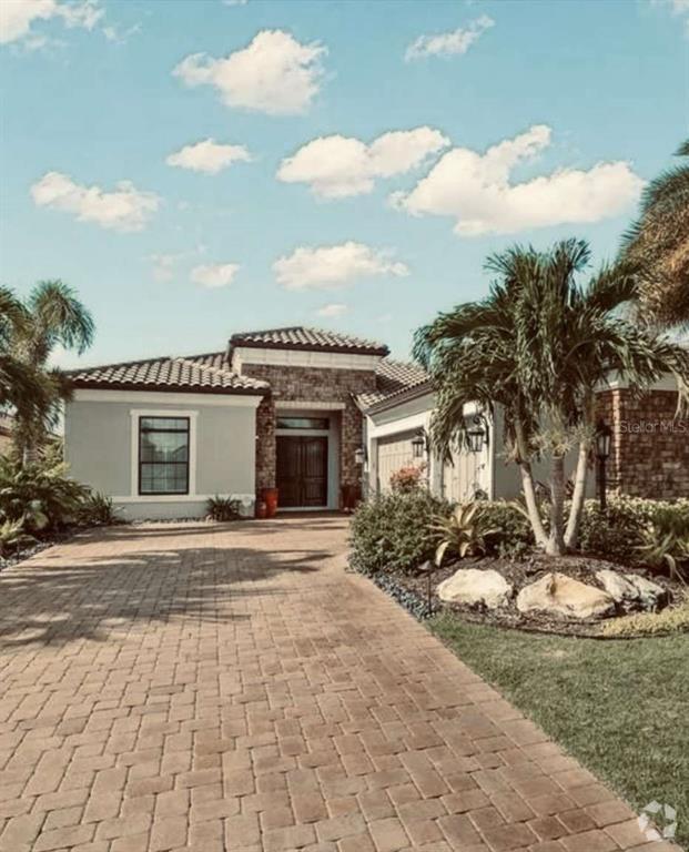 Building Photo - 13208 Malachite Dr