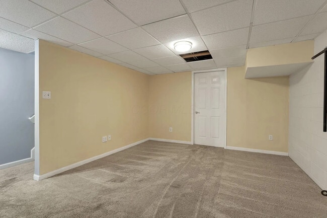 Building Photo - 2014 Burbridge Ln