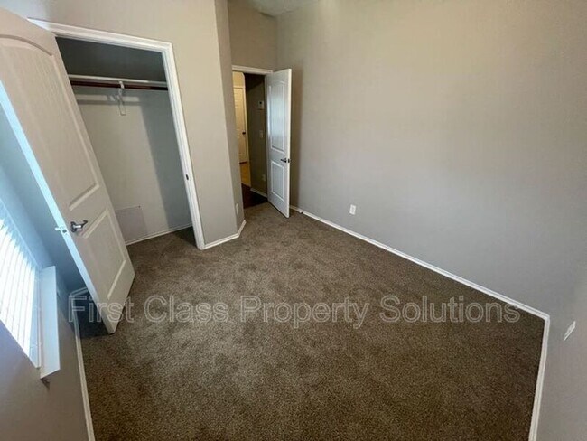 Building Photo - 11237 NW 97th St