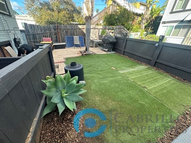 Building Photo - 4318 Cleveland Ave