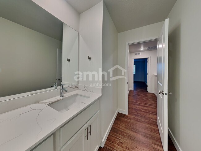 Building Photo - 8967 S John Annie Ln