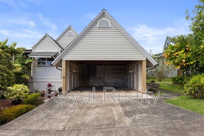 Building Photo - 2910 Nanihale Pl