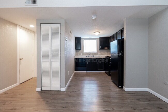 Building Photo - 3032 N Arkansas Ave