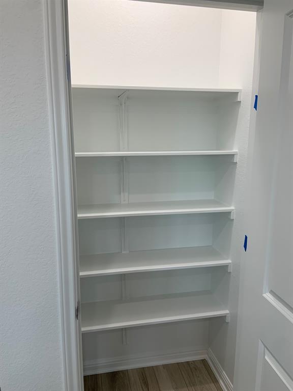 Building Photo - 152 Lime St