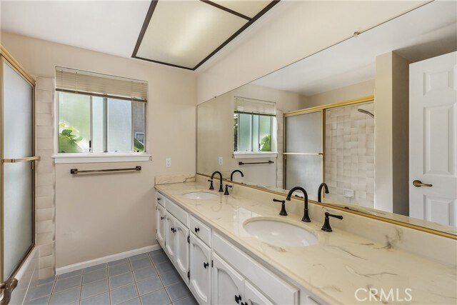 Building Photo - 28565 Jaeger Dr
