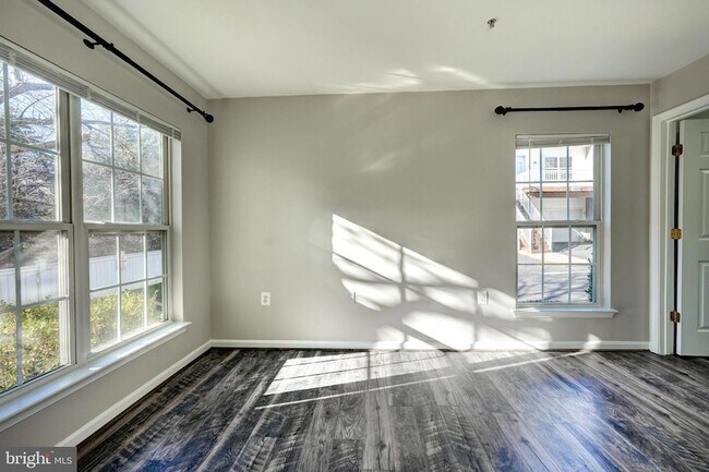 Building Photo - 1001 Gaither Rd