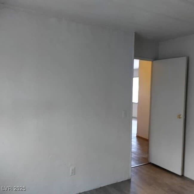 Building Photo - 367 MacFarland Ave