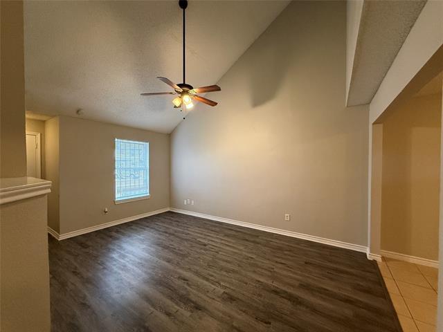 Building Photo - 2719 Briarbank Cir