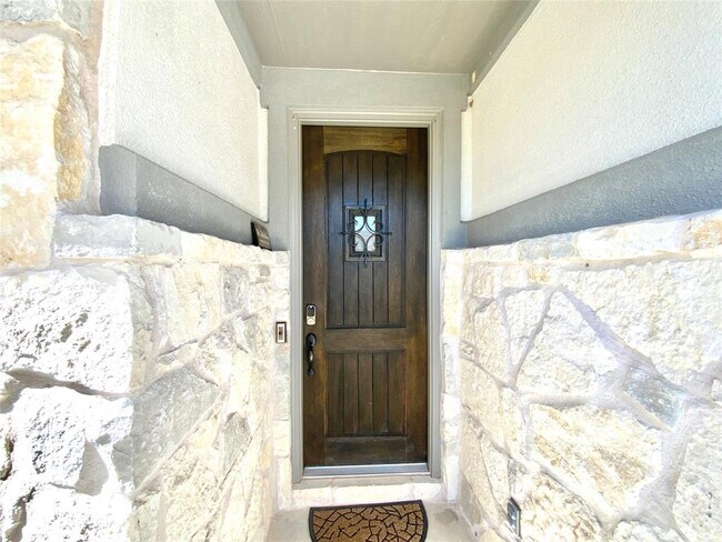 Building Photo - 16028 Cinca Terra Dr