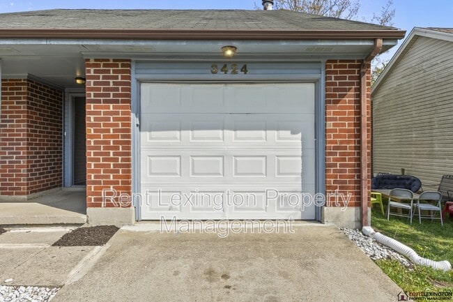 Building Photo - 3424 Promenade Dr