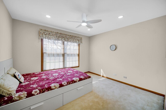 Building Photo - 2872 Whispering Oaks Ct