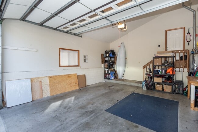 Building Photo - Four Bedroom in the Pines of Prescott