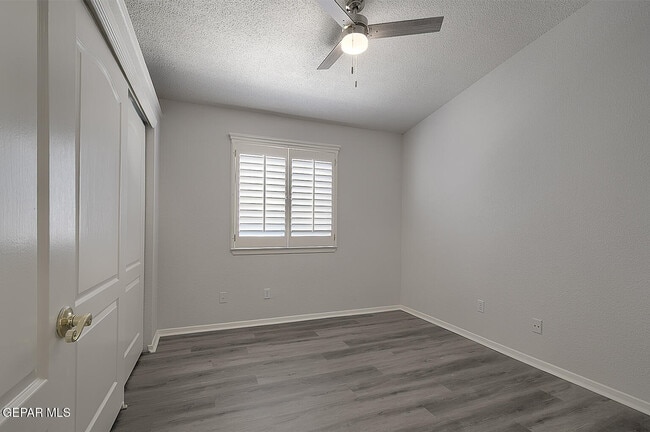 Building Photo - 1549 Via Appia St
