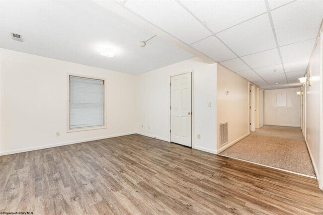 Building Photo - 334 Willey St