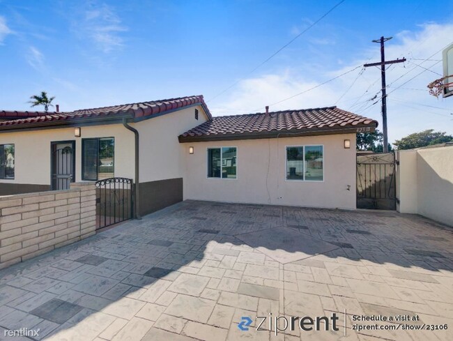 Building Photo - 1 br, 1 bath Triplex - 425 East Hermosa St...