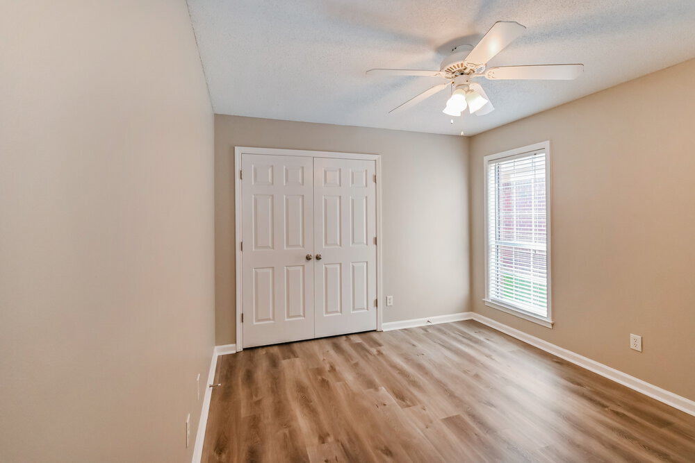 Building Photo - 3123 Quartz Dr