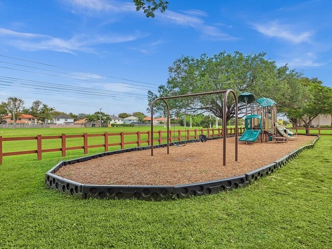 Building Photo - 11050 Nautilus Dr