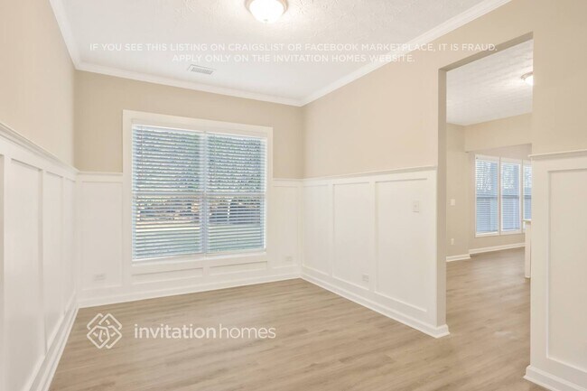 Building Photo - 212 Winterbury Dr