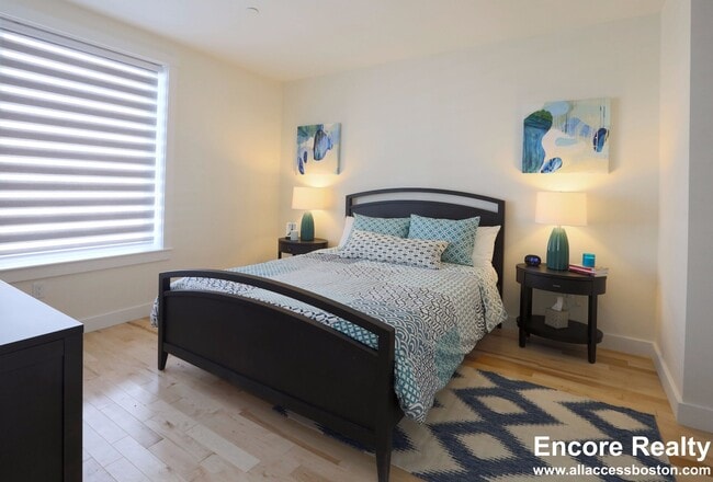 Building Photo - 603 Concord Ave