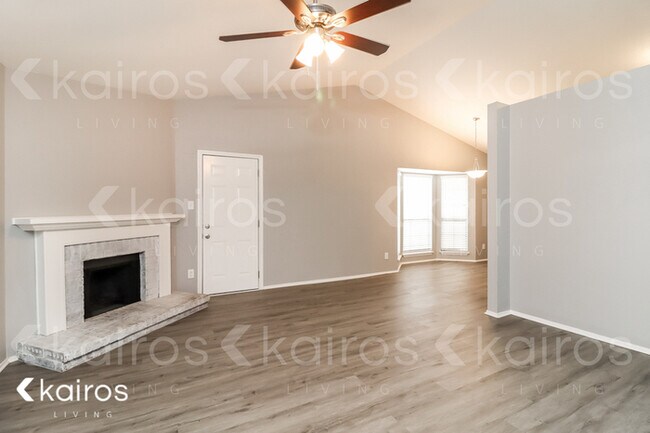 Building Photo - 2805 Forest Creek Dr.