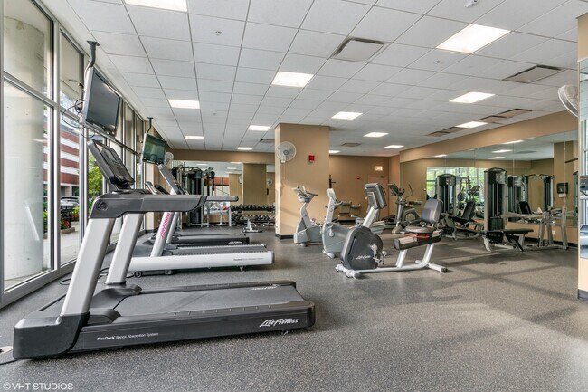Gym - 1629 S Prairie Ave