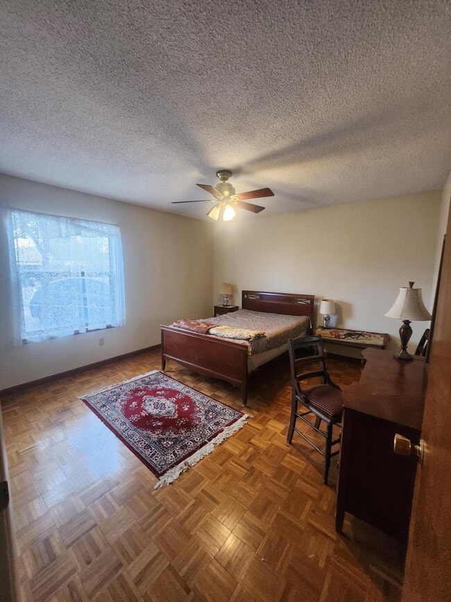 Building Photo - 1025 Lynch Ct NW