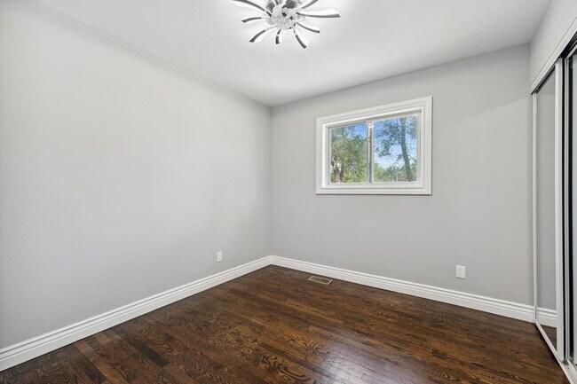 Building Photo - 4641 E 13th Pl