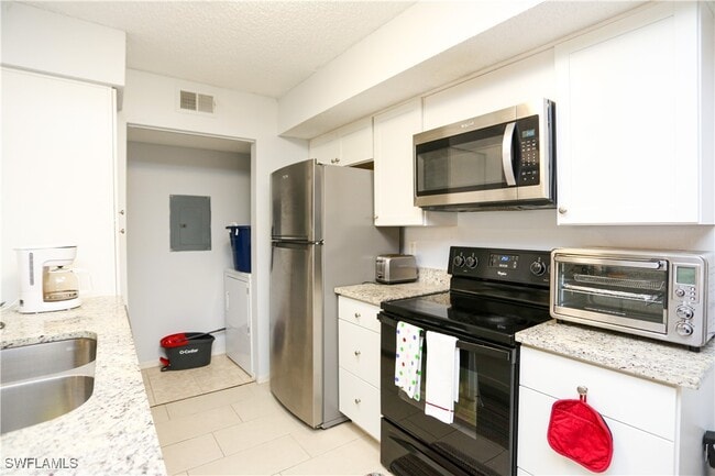 Building Photo - 2214 Arbour Walk Cir