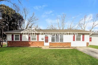 Building Photo - 8426 Montery Rd