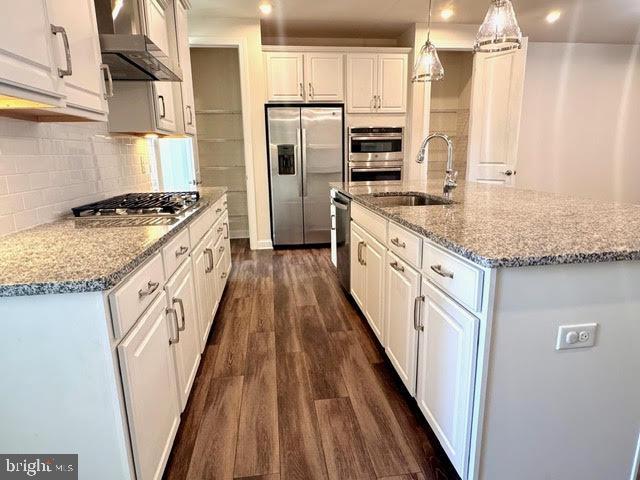 Building Photo - 3822 Rainier Dr