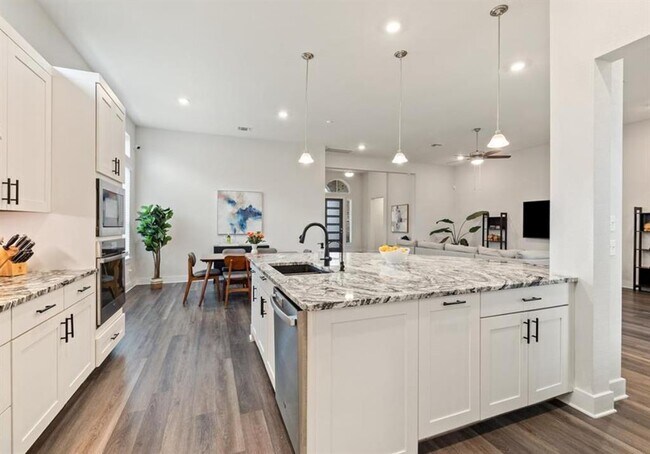 Building Photo - 20813 Claire Jean Path