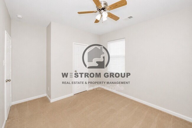Building Photo - 12645 Forest Lawn Rd