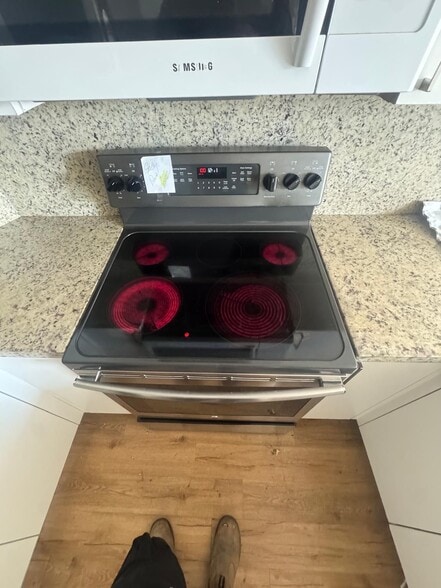 Building Photo - 7125 NW 186th St