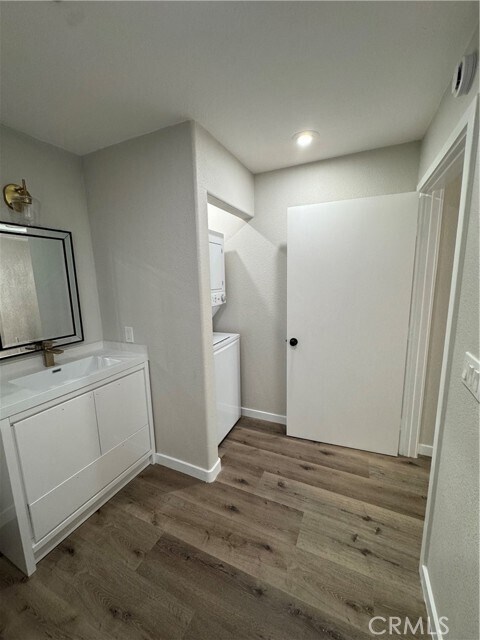 Building Photo - 6679 Linda Vista Rd