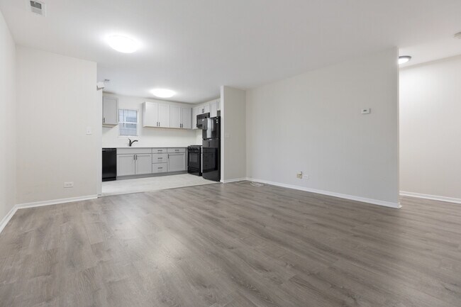 Building Photo - 27 N Victoria Ln