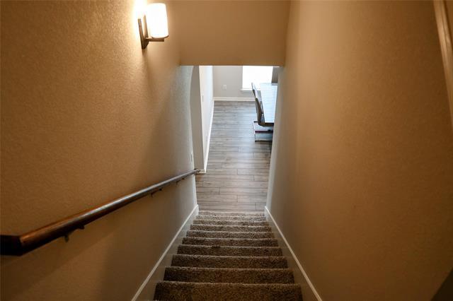 Building Photo - 7024 Llano Dr
