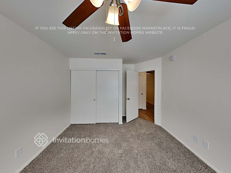 Building Photo - 1003 N Alvaro