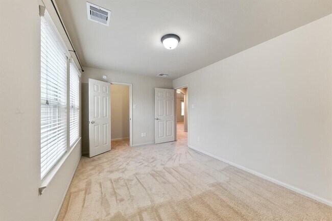 Building Photo - 11307 Elizabeth Brook Dr