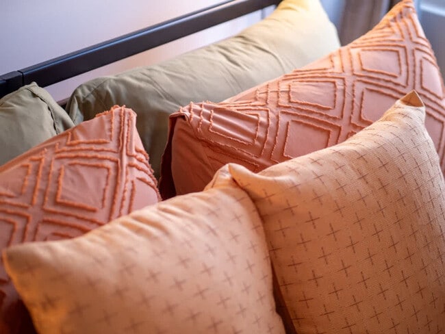 Building Photo - 432 N Firestone Blvd